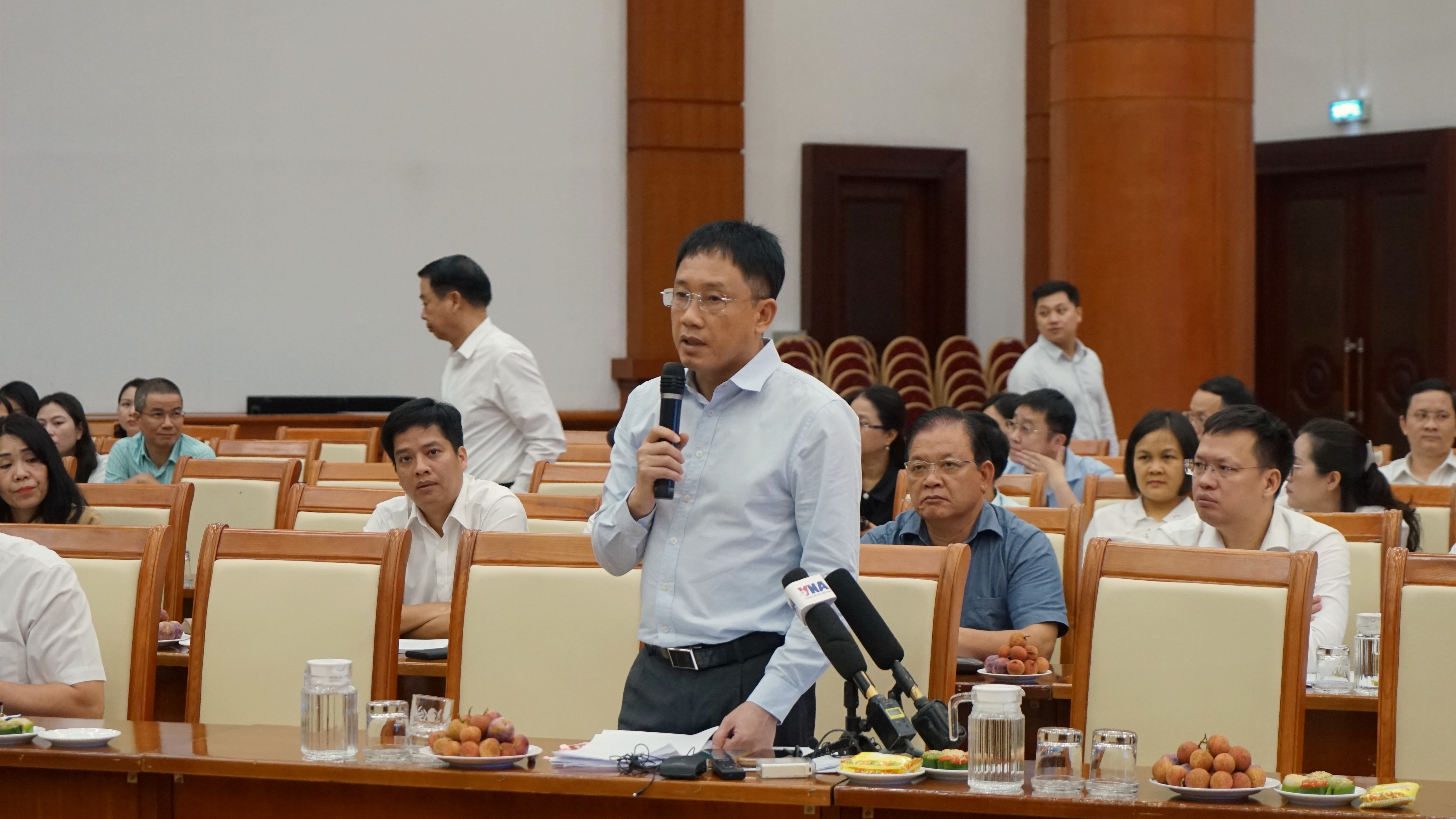 Nghiên cứu đề xuất hộ kinh doanh doanh thu dưới 5 tỷ đồng tiếp tục nộp thuế khoán