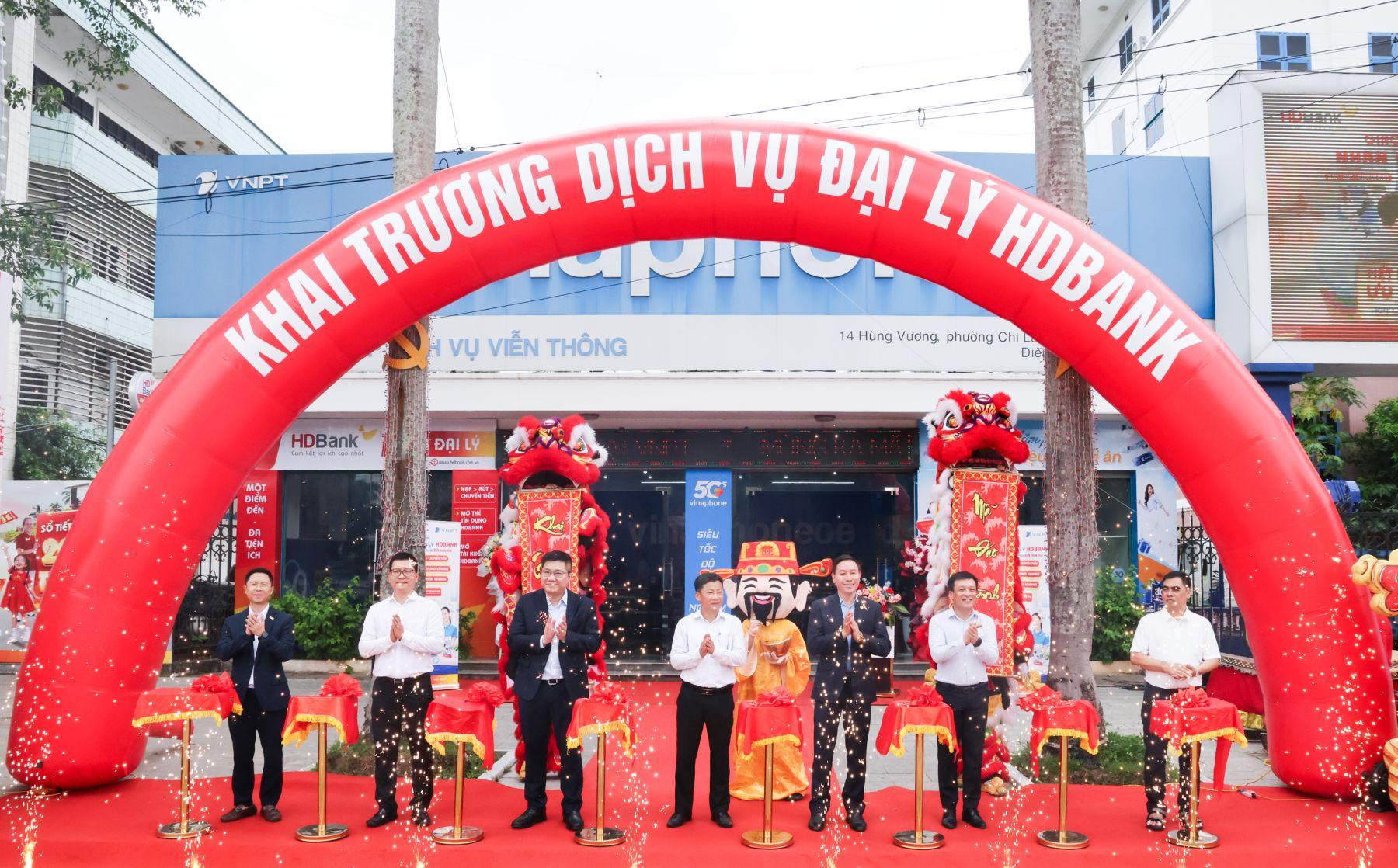 HDBank và VNPT Lạng Sơn đưa dịch vụ ngân hàng đến gần hơn với người dân
