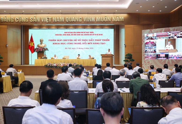 Khẩn trương trình cơ chế đột phá giao ngân sách, giao thẩm quyền trong phát triển KHCN
