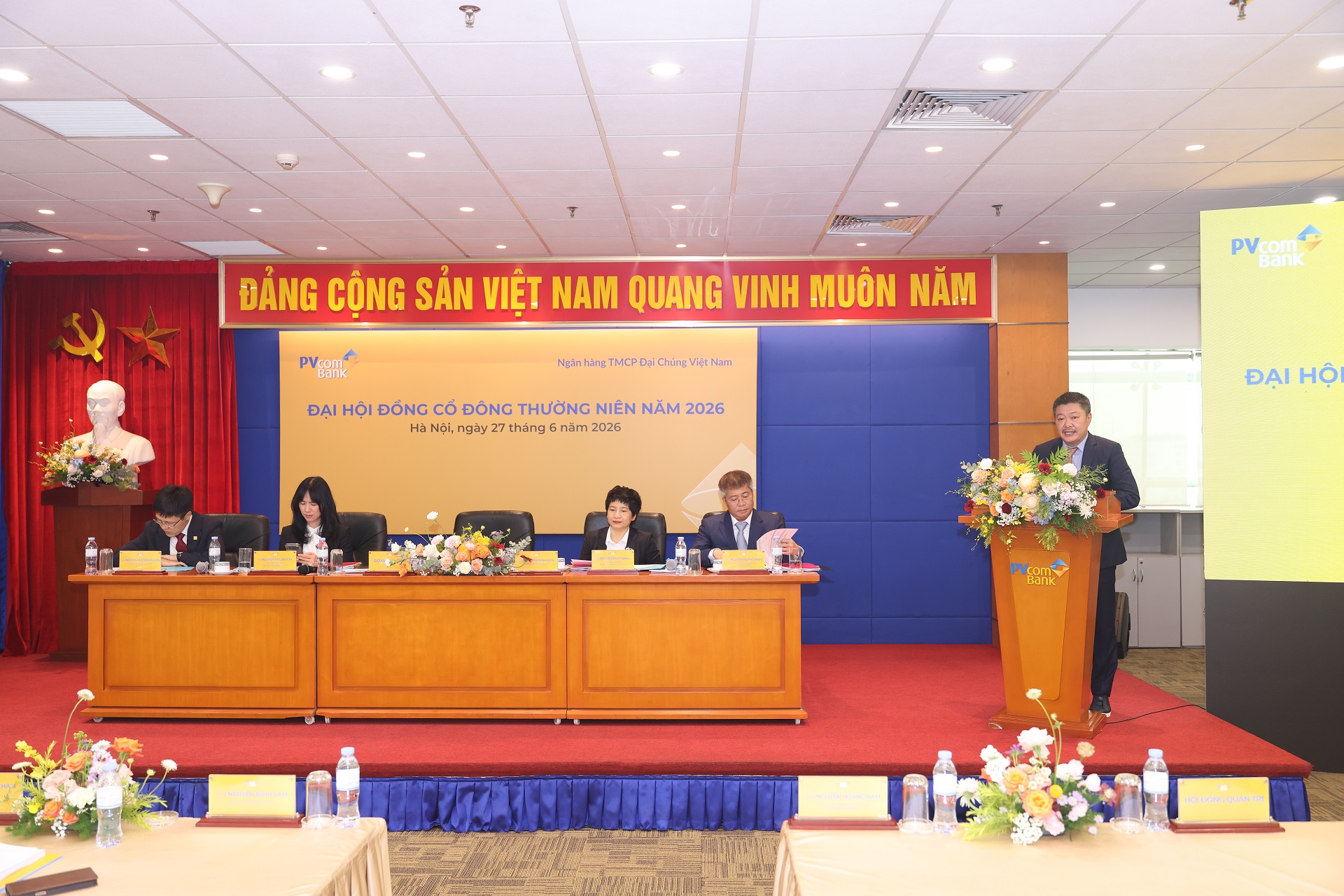 ĐHĐCĐ PVcomBank Tăng tốc chuyển đổi, kiến tạo giá trị bền vững