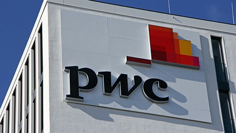 Hai kiểm toán viên PwC Việt Nam bị đình chỉ hành nghề, doanh thu và lợi nhuận lao dốc