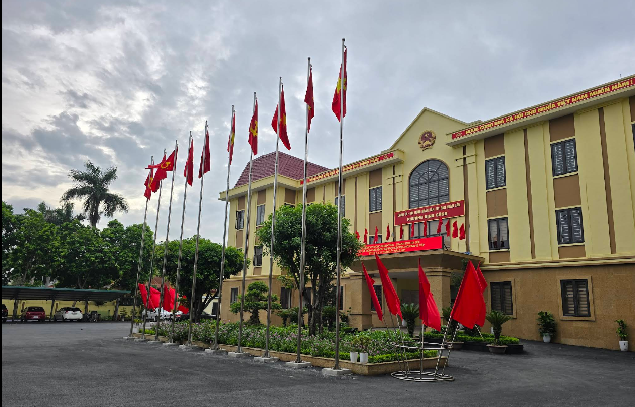 Định Công: Gói thầu thiết bị trường học gần 14 tỷ đồng và những dấu hỏi về tiêu chí kỹ thuật