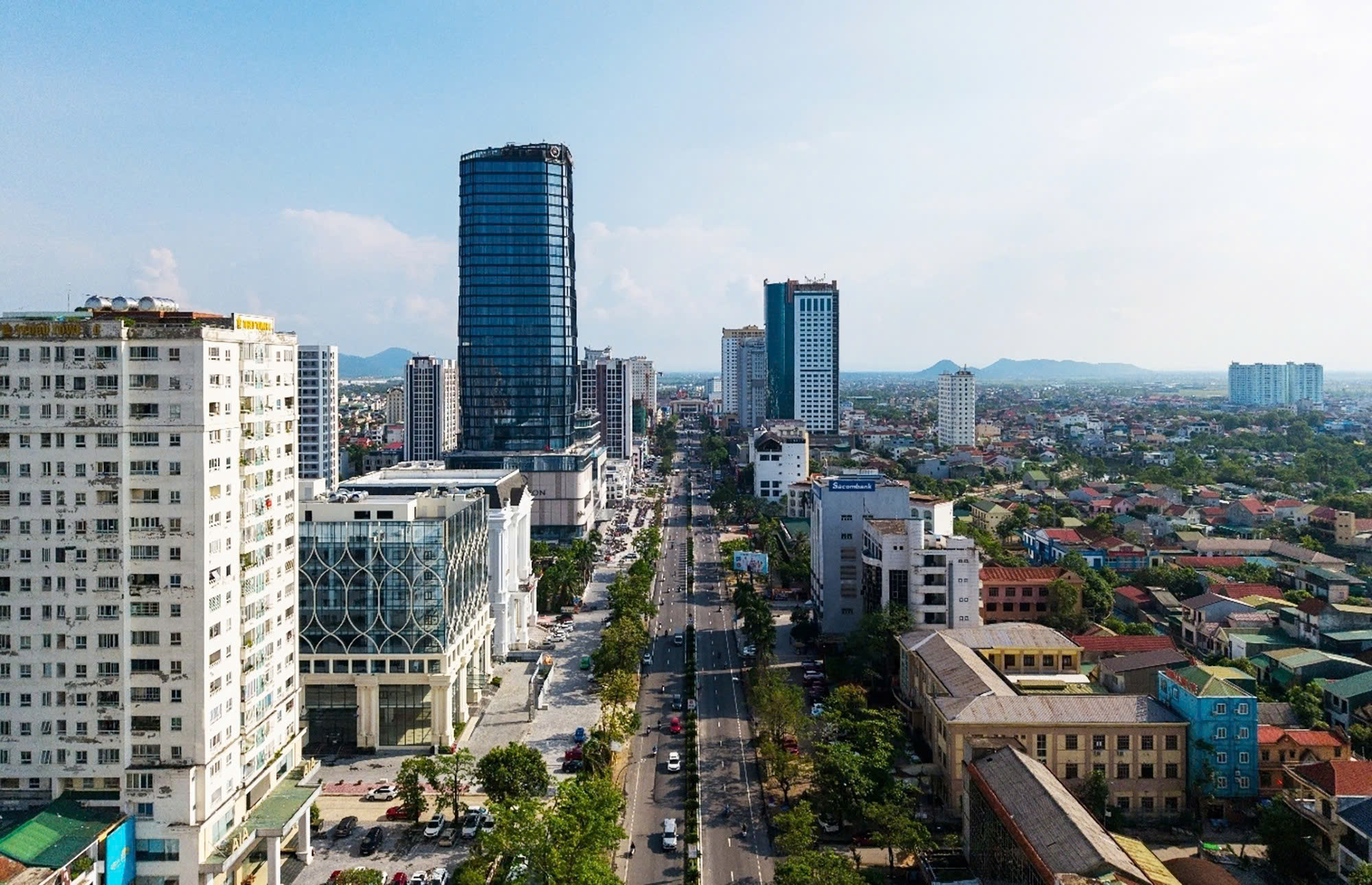 Giao dịch bất động sản tại Hà Nội và TP.HCM tăng 15%, thị trường kỳ vọng khởi sắc trong nửa cuối năm