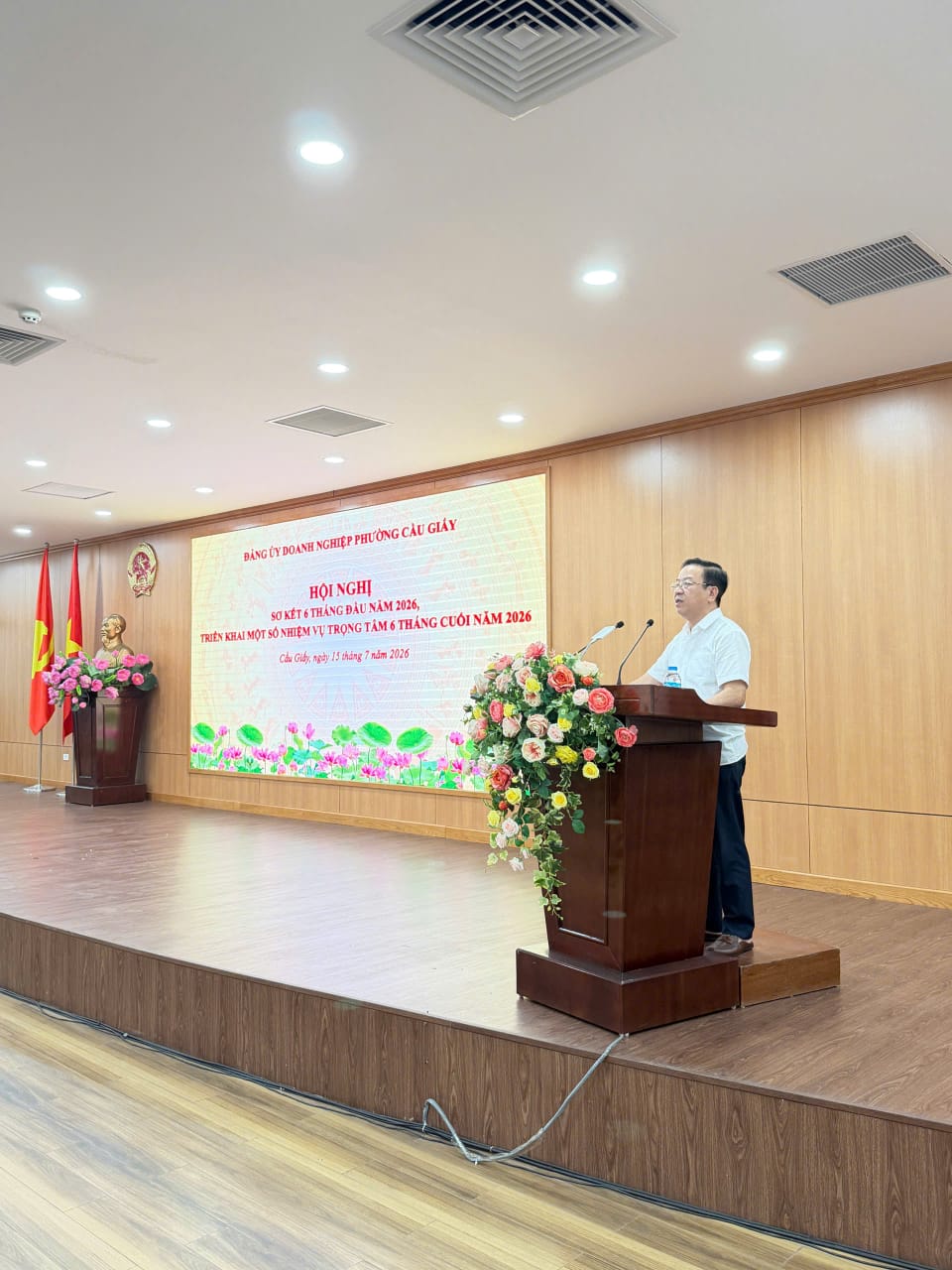 Đảng ủy Doanh nghiệp phường Cầu Giấy: Hoàn thành nhiệm vụ trọng tâm 6 tháng đầu năm 2026