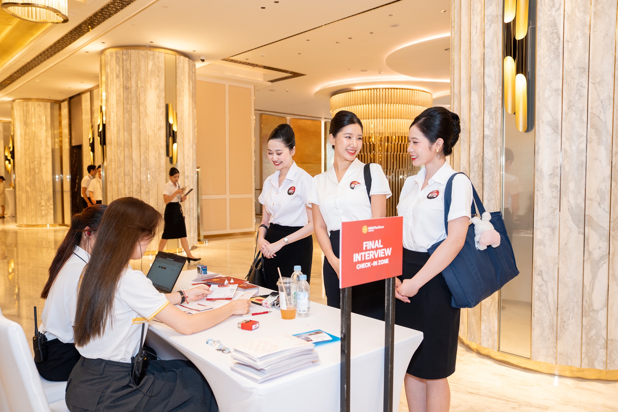 Sức nóng ngày hội tuyển dụng tiếp viên hàng không lớn nhất năm của Sun PhuQuoc Airways tại Hà Nội