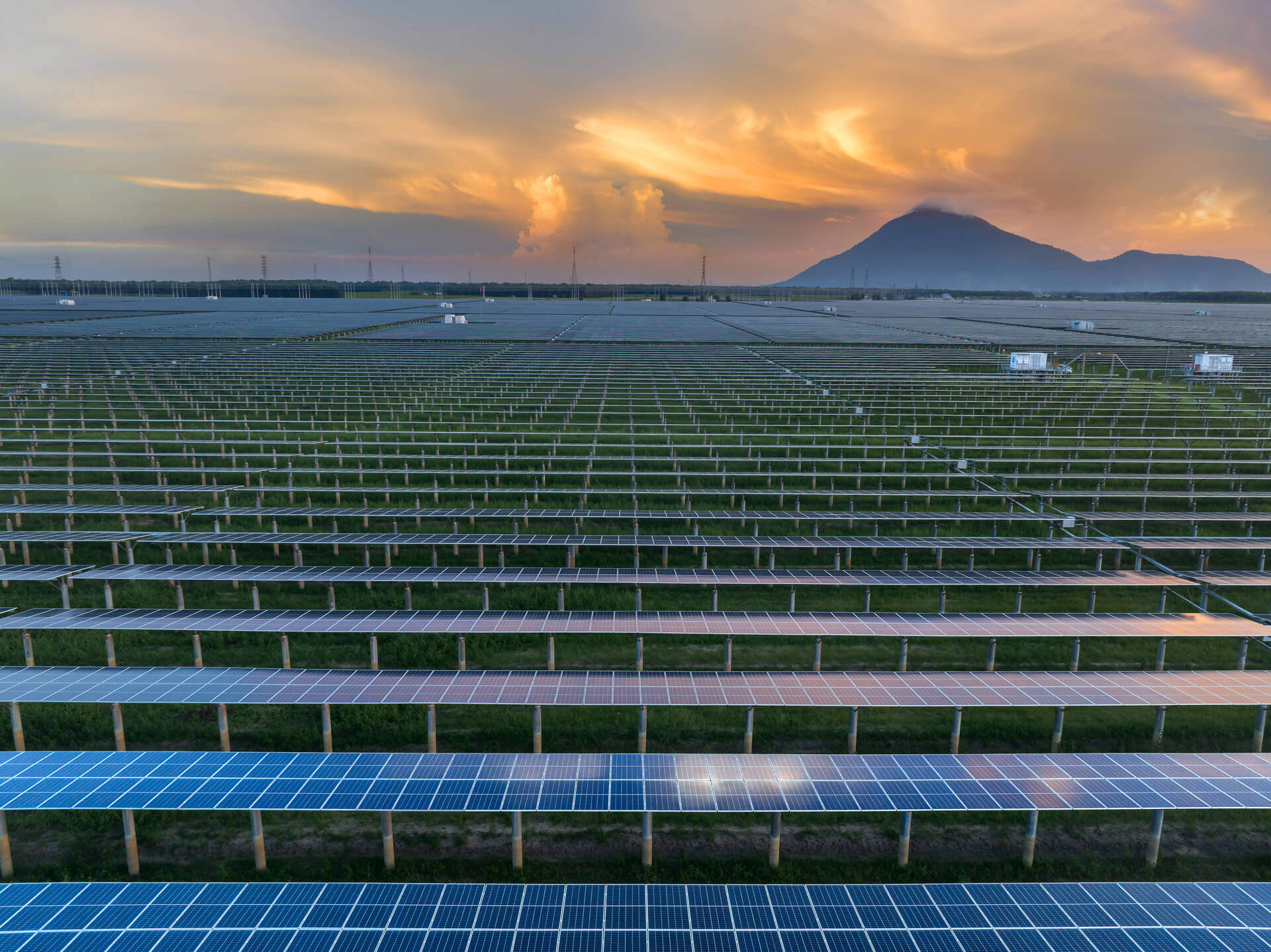 Vi phạm công bố thông tin về trái phiếu, Hoàn Cầu Solar LA bị xử phạt 92,5 triệu đồng