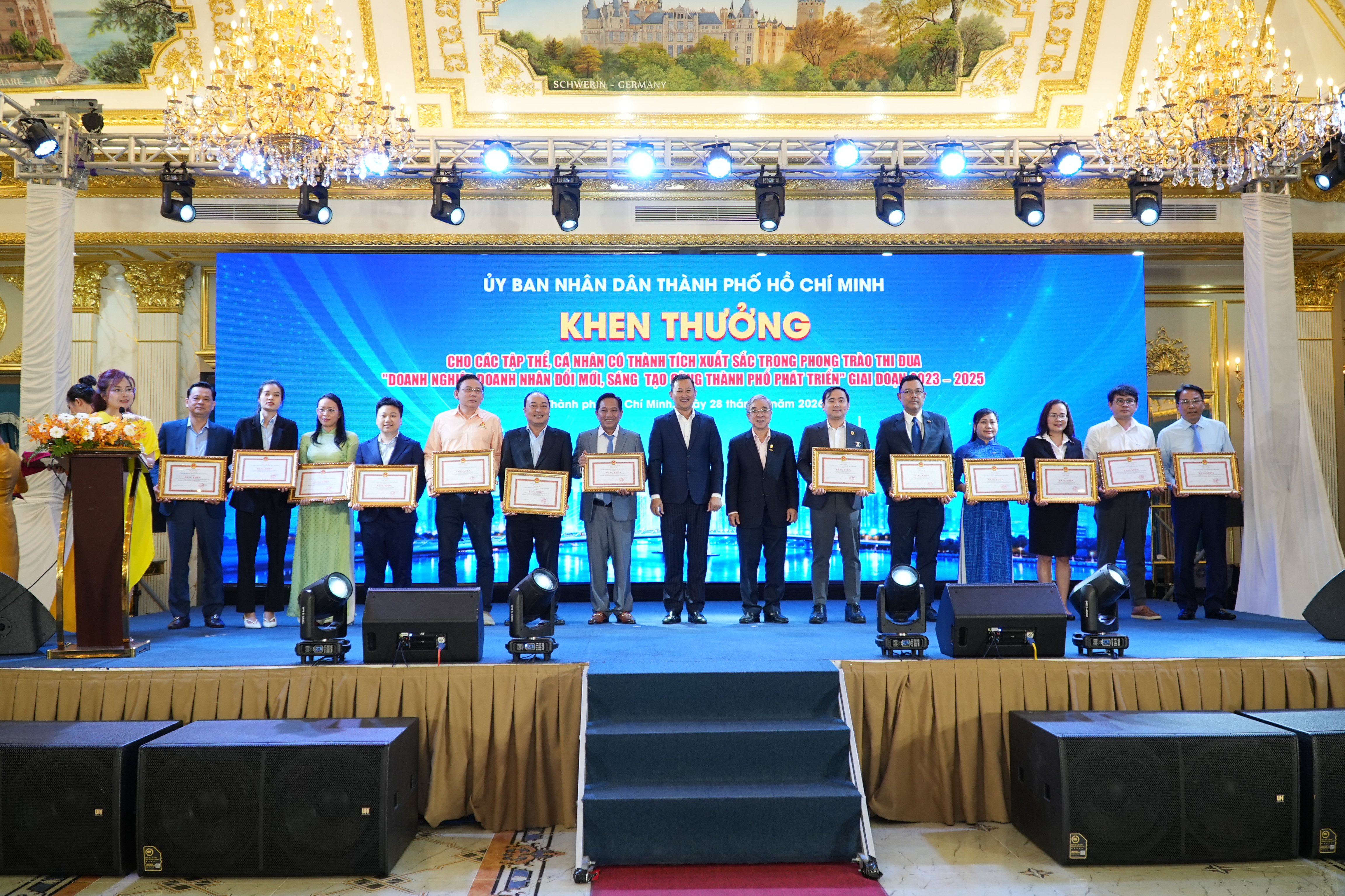  Nâng cao năng lực cạnh tranh cho cộng đồng doanh nghiệp TP.HCM