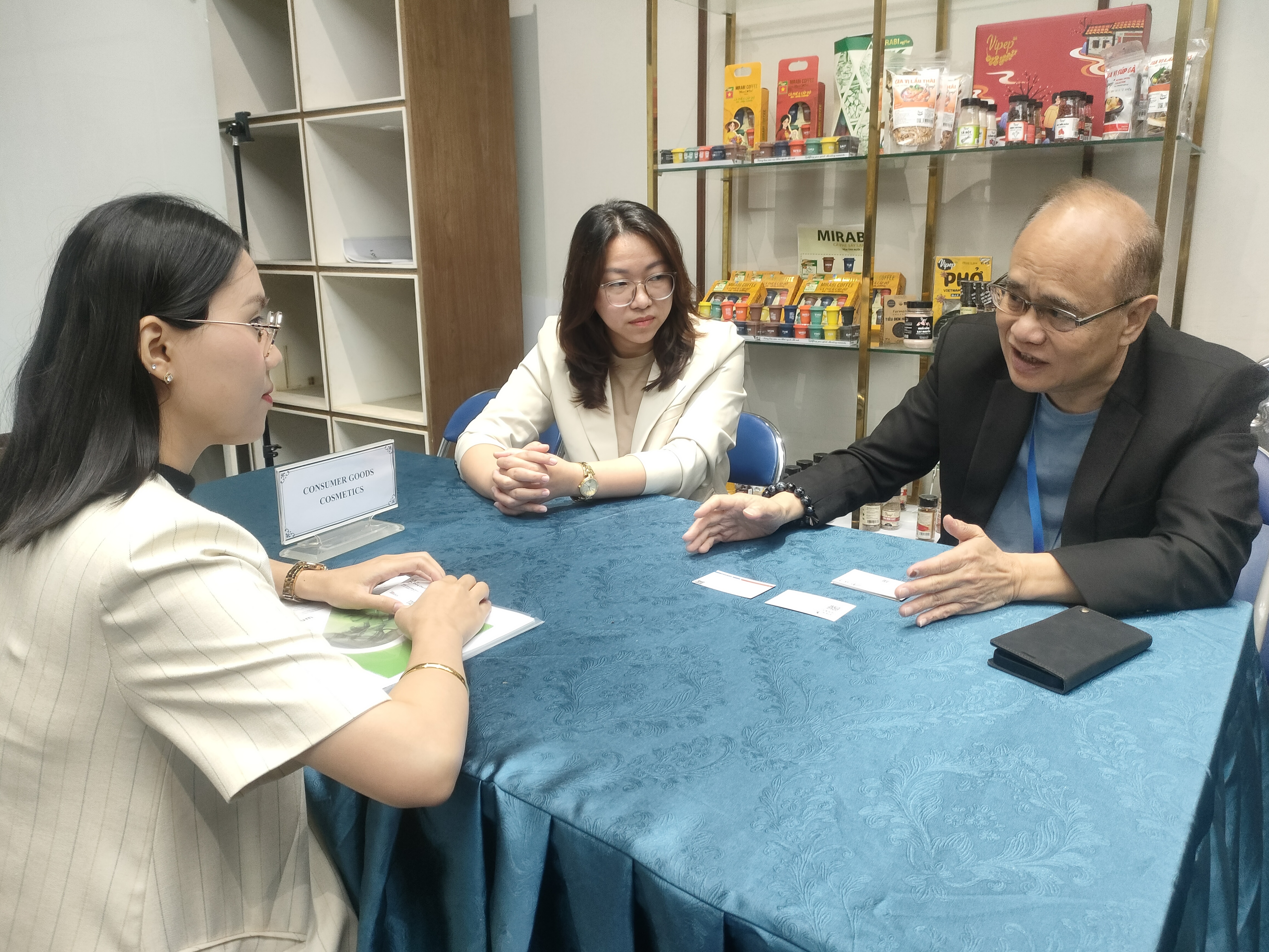 Thành phố Hồ Chí Minh Đối thoại giải quyết vướng mắc về lĩnh vực du lịch