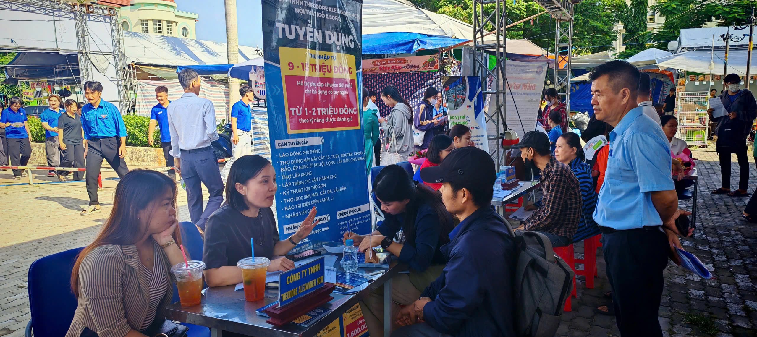 Nhu cầu tuyển dụng lao động tại TP. HCM dự báo tăng dịp cuối năm