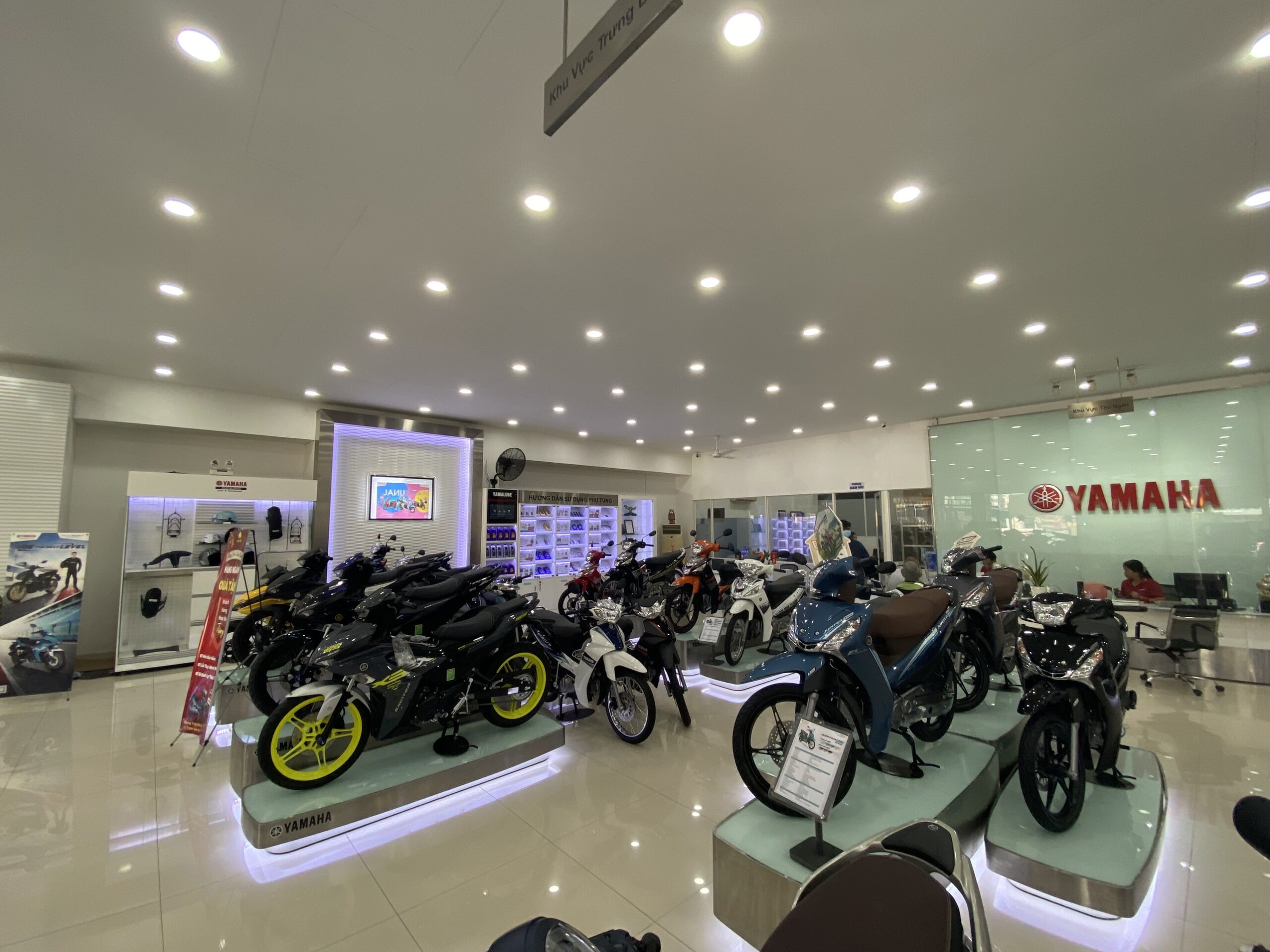 Xe máy dày đặc lựa chọn, người Việt mua gì trong từng tầm giá