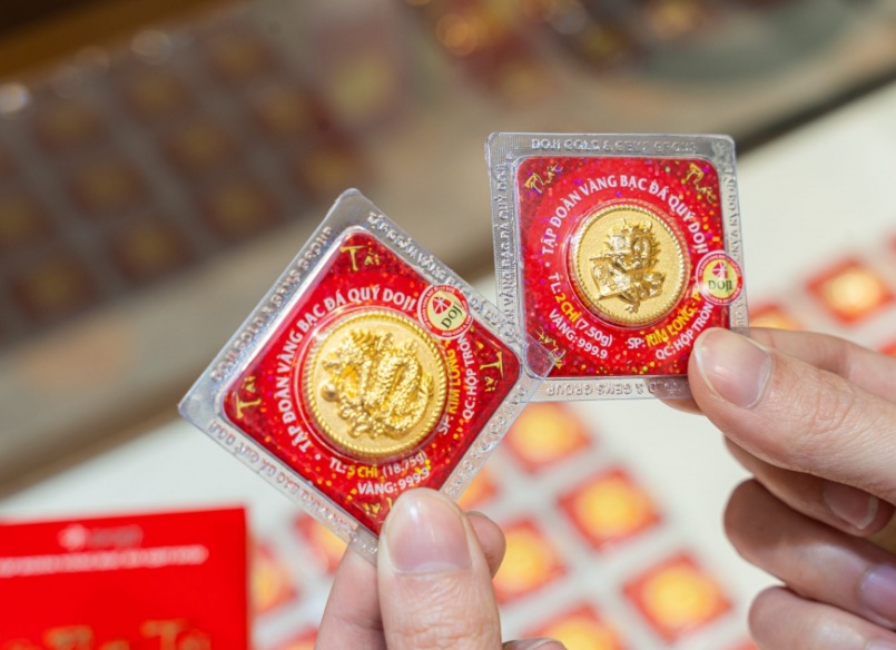 Sau nửa năm, người mua vàng ngày vía Thần Tài đang lỗ bao nhiêu?