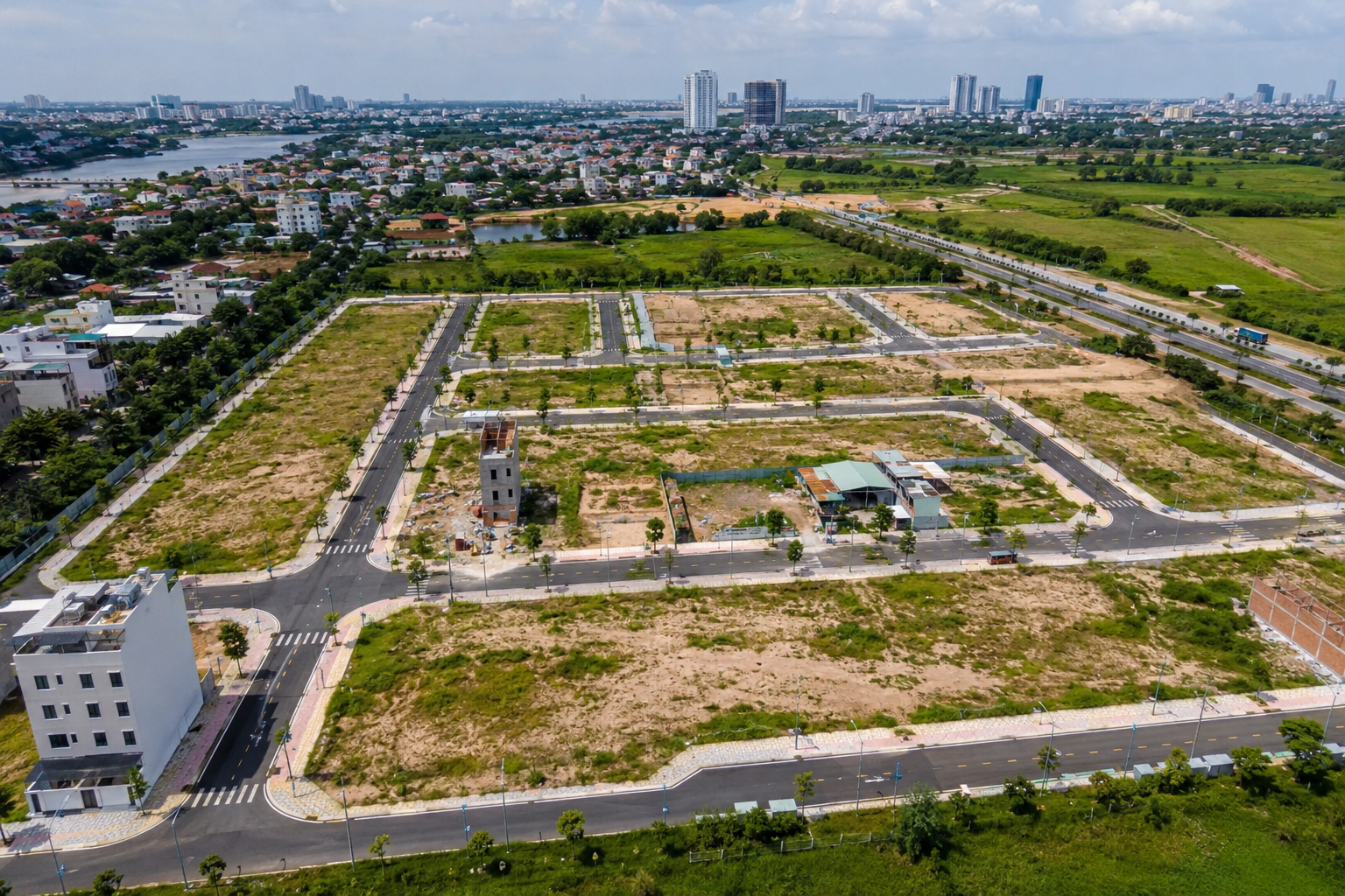 Đất nền Tích sản hay đầu cơ