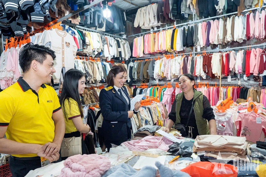 Cục Thuế yêu cầu xử nghiêm cán bộ vòi vĩnh, “ngâm” hồ sơ