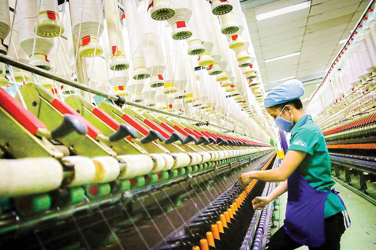 Dệt may tìm dư địa tăng trưởng từ chuyển đổi xanh