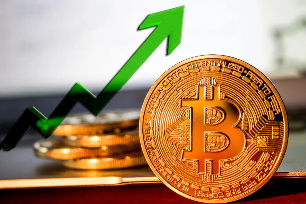 Giá Bitcoin vượt 80.000 USD, nhiều chuyên gia dự đoán có thể tới 100.000 USD
