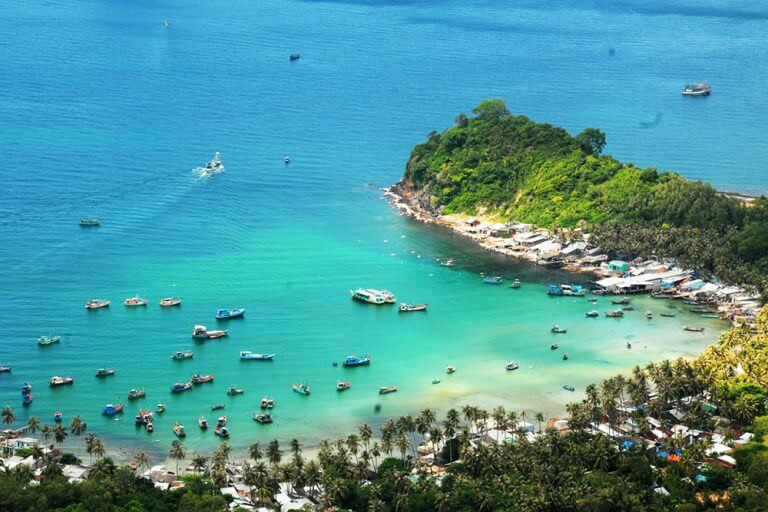Du lịch dịp 2/9: Biển đảo hút khách, tour ngắn ngày lên ngôi