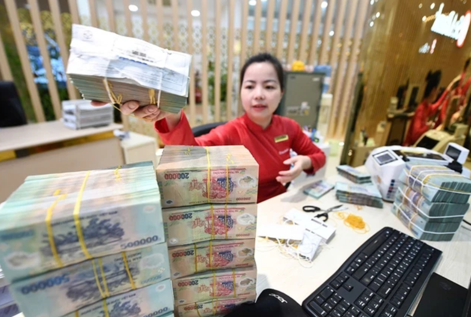 Doanh nghiệp khó tăng tốc nếu lãi suất vẫn ở mức cao