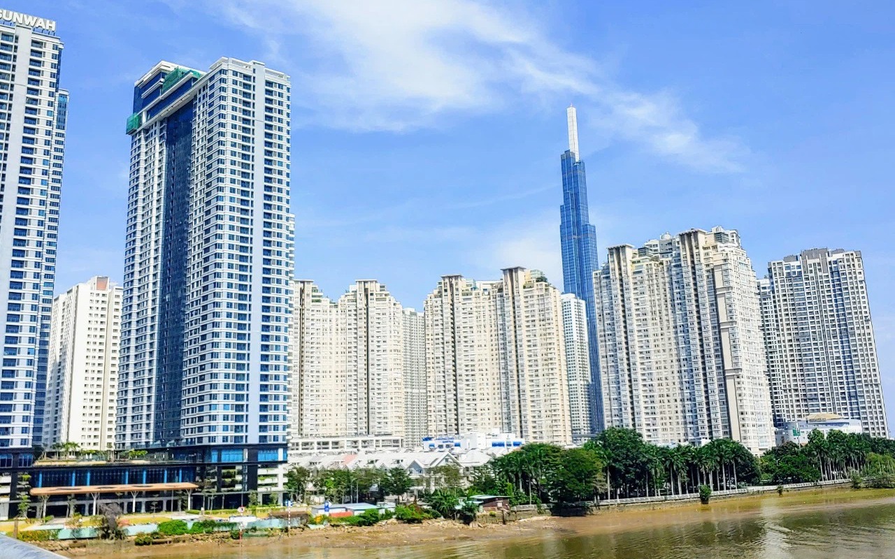 Thị trường bất động sản TP Hồ Chí Minh Nguồn cung giảm, thanh khoản chịu sức ép