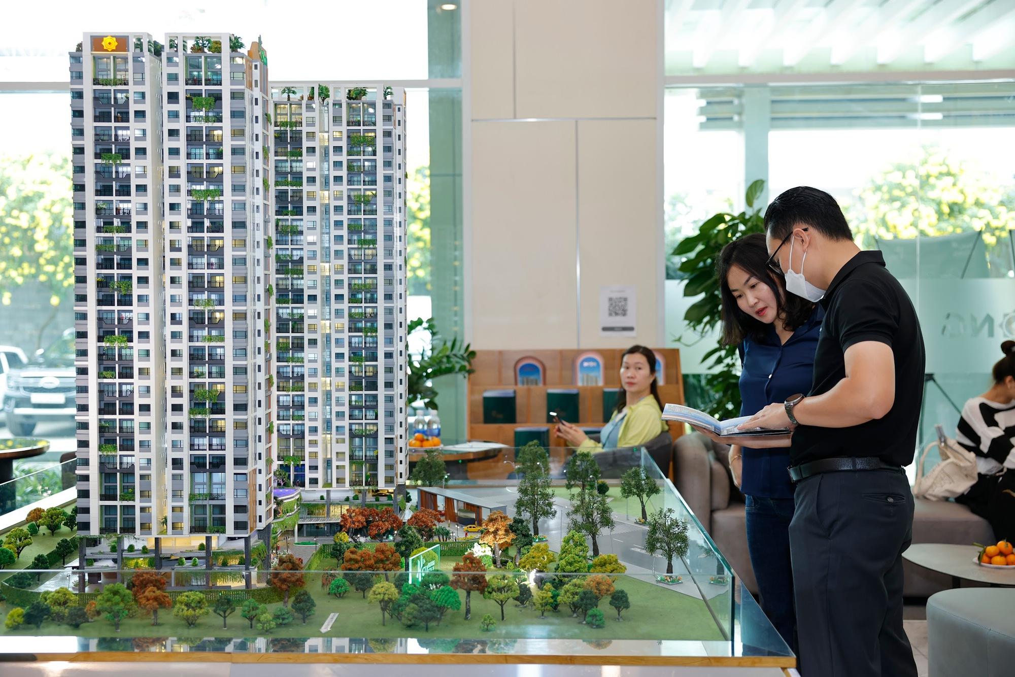 Thị trường BĐS Người bán sốt ruột, người mua vẫn dè chừng