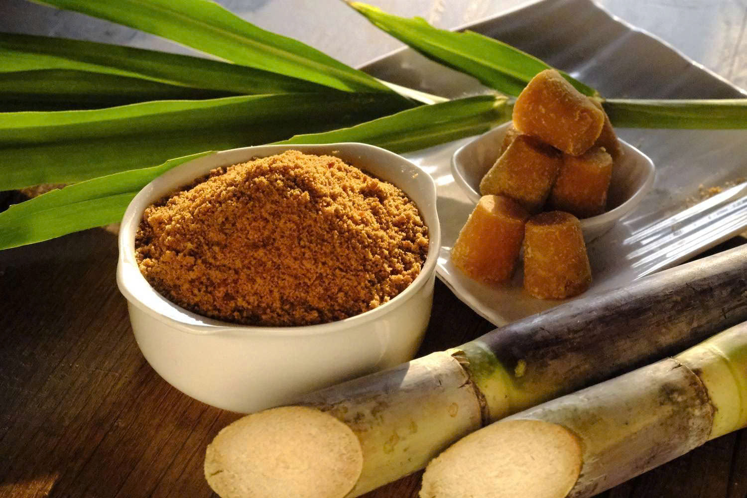 Trung Quốc tăng nhập khẩu đường, giá nguyên liệu hạ nhiệt giữa lúc nguồn cung nội địa dồi dào