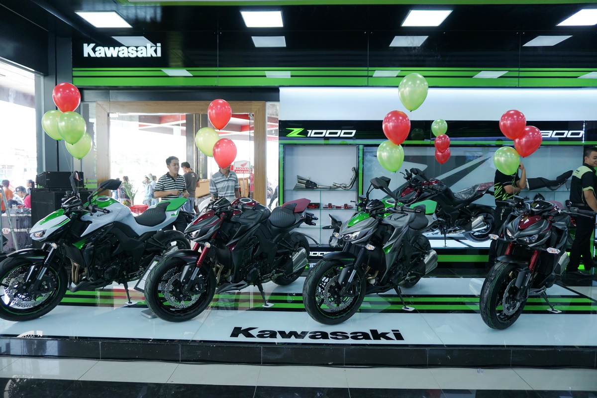 Khách hàng đánh giá xe Z1100 ra sao