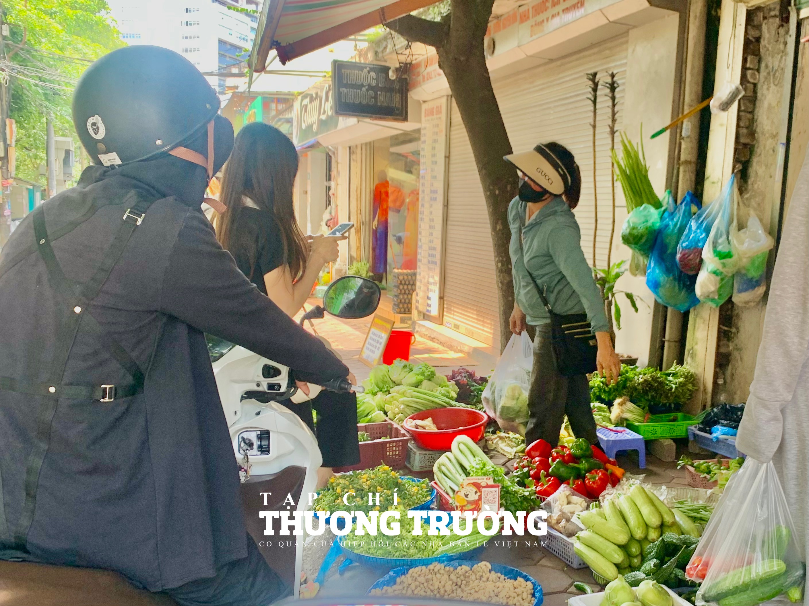 Mưa kéo dài, nguồn rau tại TP Hồ Chí Minh đồng loạt tăng giá