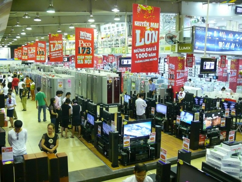 Dự phóng lợi nhuận quý III2026 phân hóa, bán lẻ và dầu khí được kỳ vọng tăng tốc