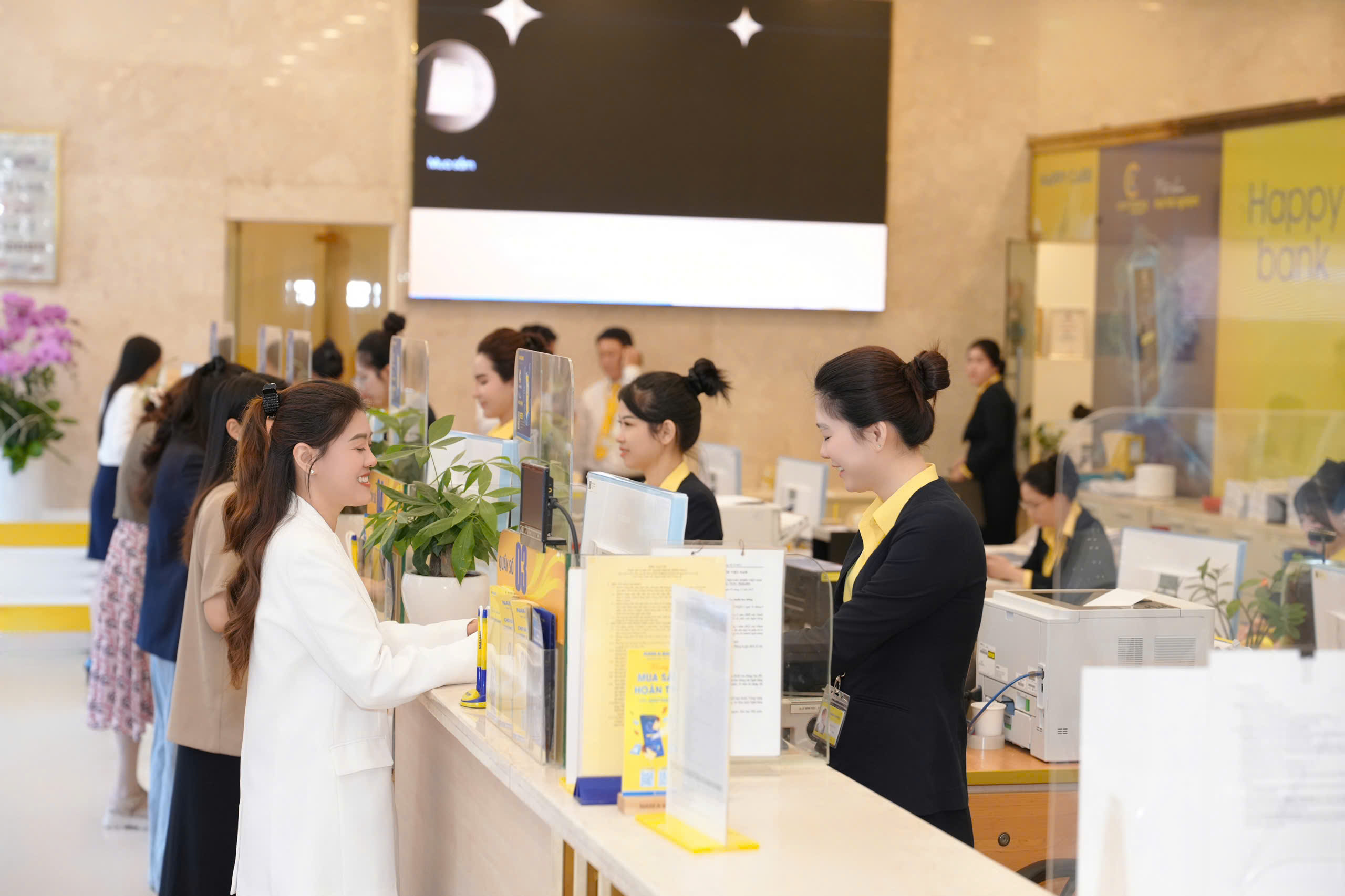 Nam A Bank bứt phá 9 tháng năm 2026 Lợi nhuận trước thuế đạt hơn 4.700 tỷ đồng, tăng 25% tổng tài sản tiệm cận 465.000 tỷ đồng