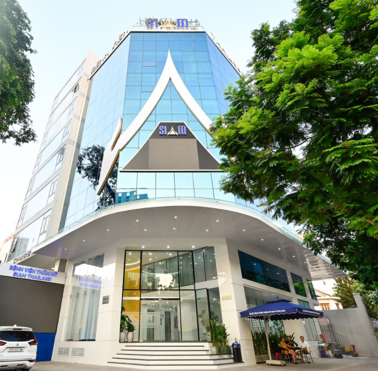 Siam Thailand nợ thuế hơn 552 triệu đồng, quảng bá làm đẹp bằng “tế bào gốc tự thân” chưa được cấp phép