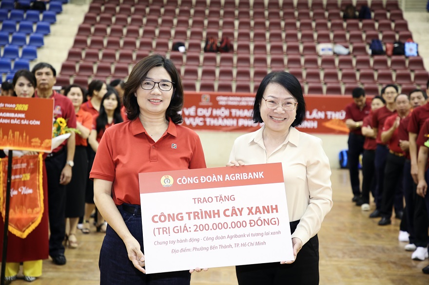 Ươm mầm xanh - Xây tương lai Agribank hiện thực hoá cam kết vì tương lai xanh