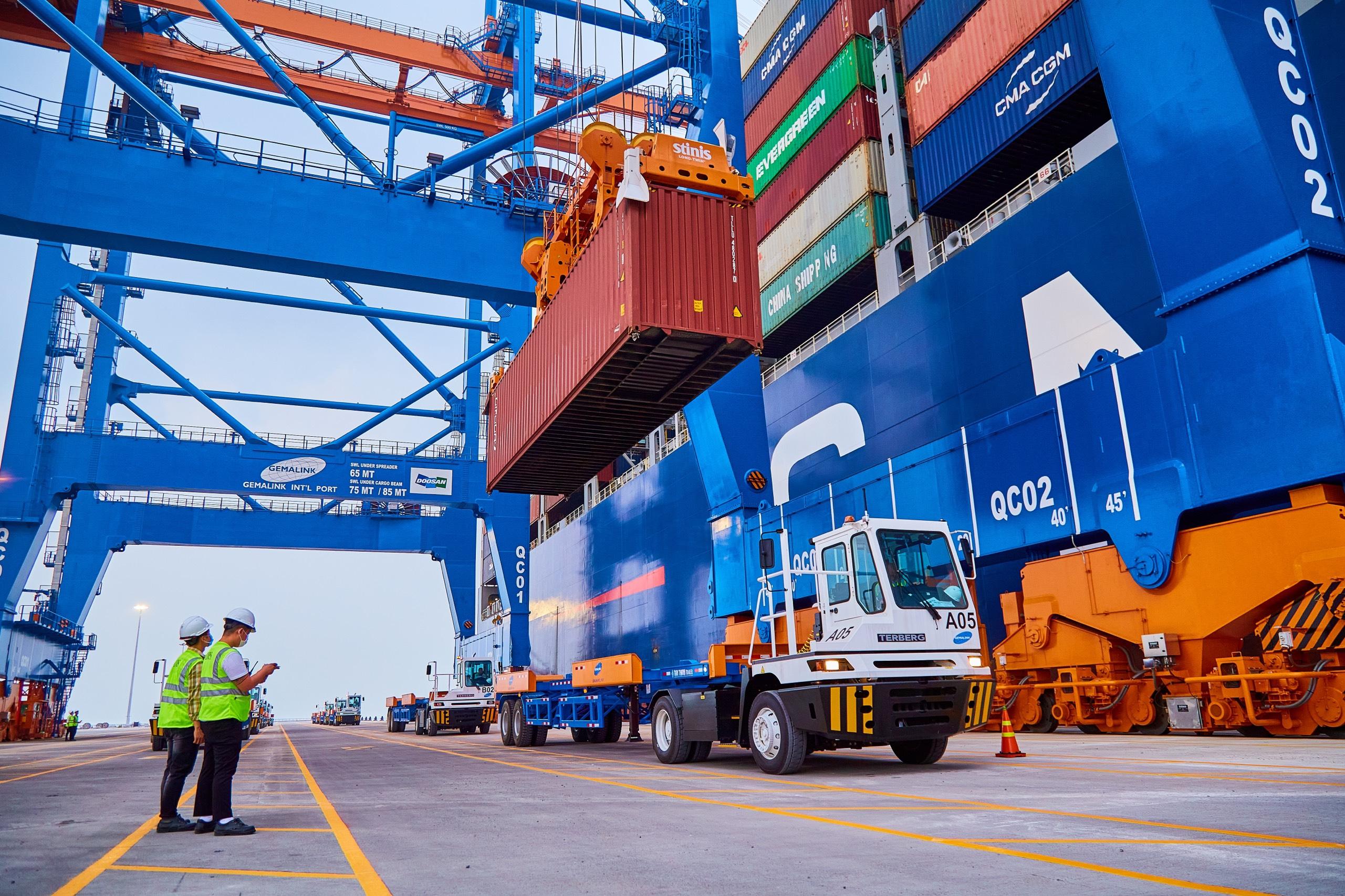 Gỡ vướng thuế xuất khẩu Khơi thông dòng tiền, giảm chi phí cho doanh nghiệp