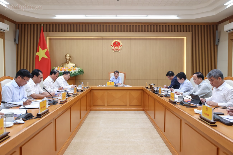 Thủ tướng yêu cầu làm rõ những dự án không bảo đảm tiến độ, không khả thi