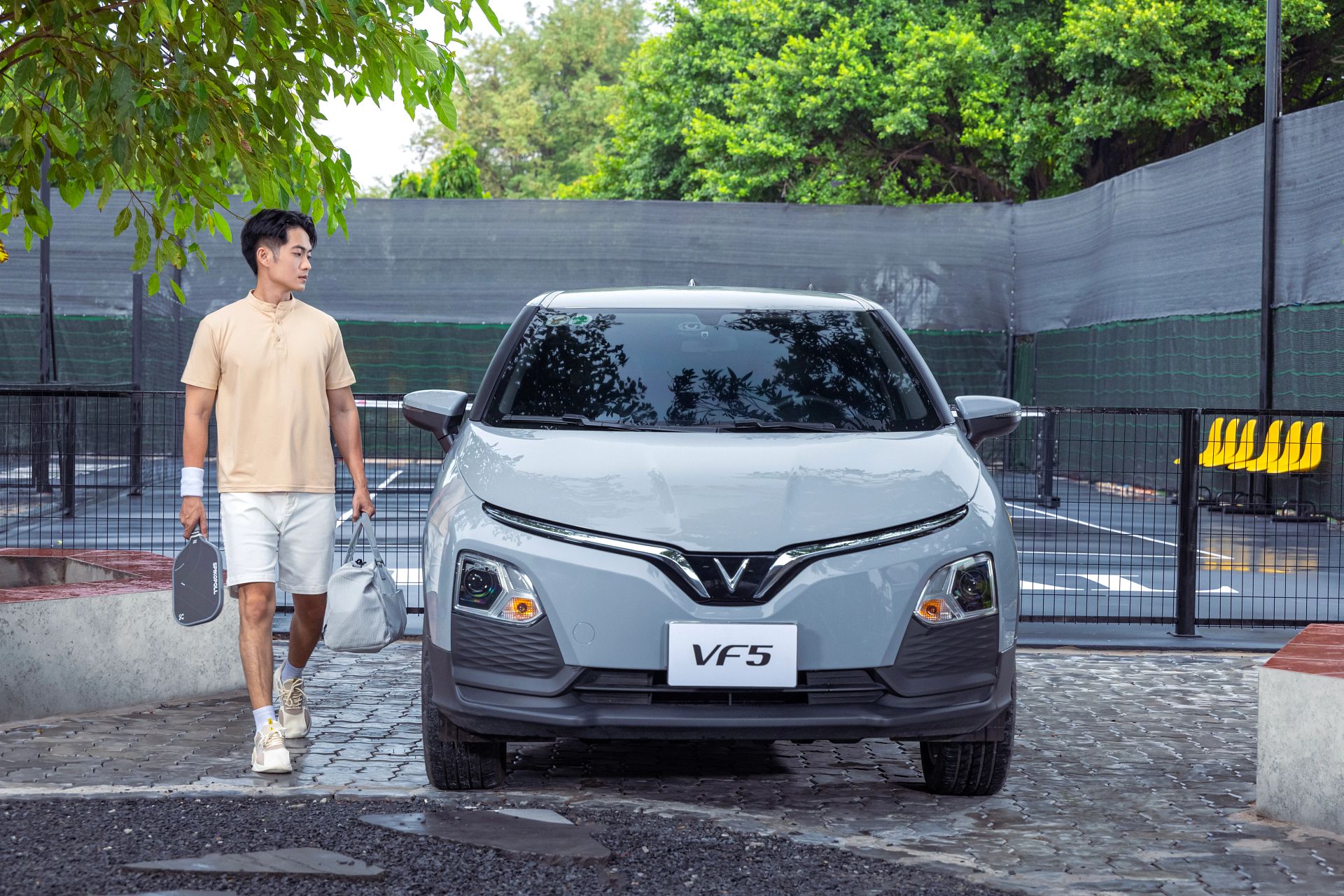 VF 5 ghi điểm nhờ dàn công nghệ an toàn vượt tầm giá