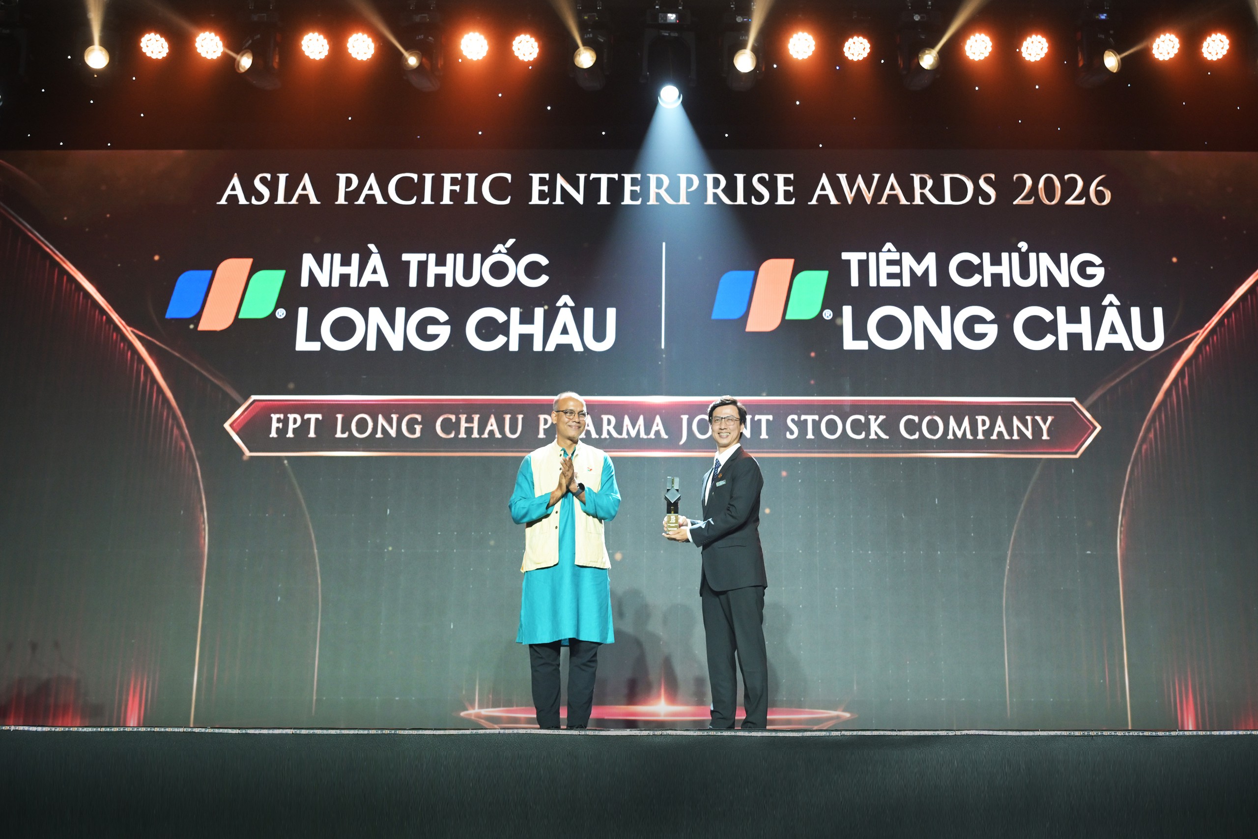 Long Châu liên tiếp được xướng tên nhận giải thưởng uy tín tại APEA 2026 và Forbes Việt Nam