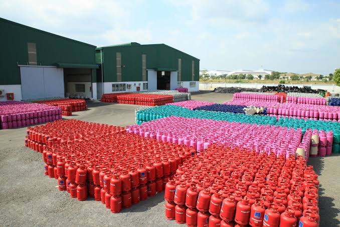 Giá gas hôm nay 25/10: Bình 12kg dao động 580.000 - 609.000 đồng