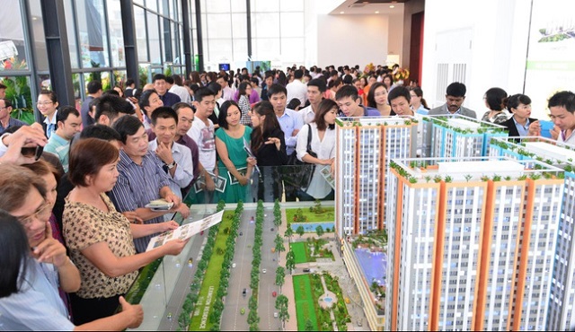 Giao dịch bất động sản chững lại, các sàn môi giới xoay xở giữ nhịp kinh doanh