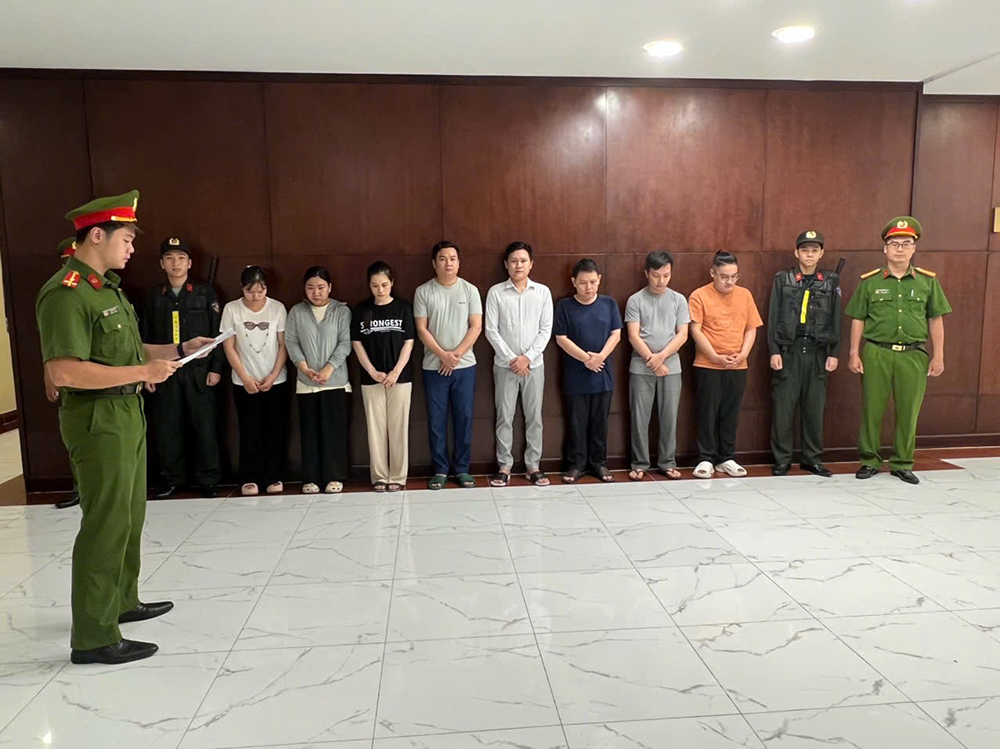 Rao nhà đất giá “hời”, đưa khách từ TP Hồ Chí Minh xuống Tây Ninh rồi thúc đặt cọc