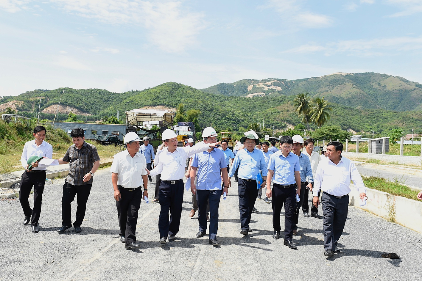 Lập 5 tổ công tác tháo gỡ đầu tư công