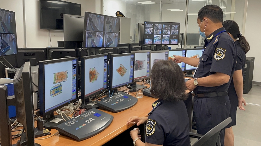 Siết chặt quản lý nhân viên hàng không